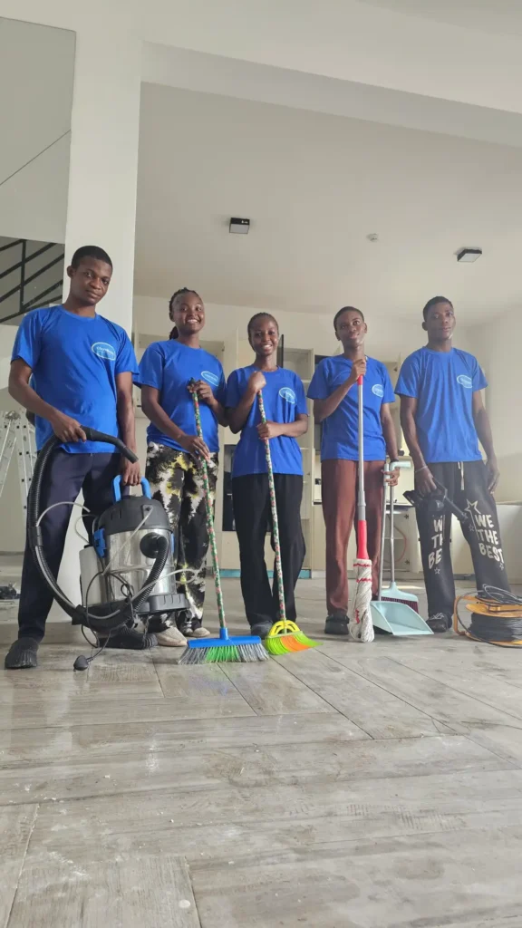 Home 2 ChoreBuddy Cleaning Team